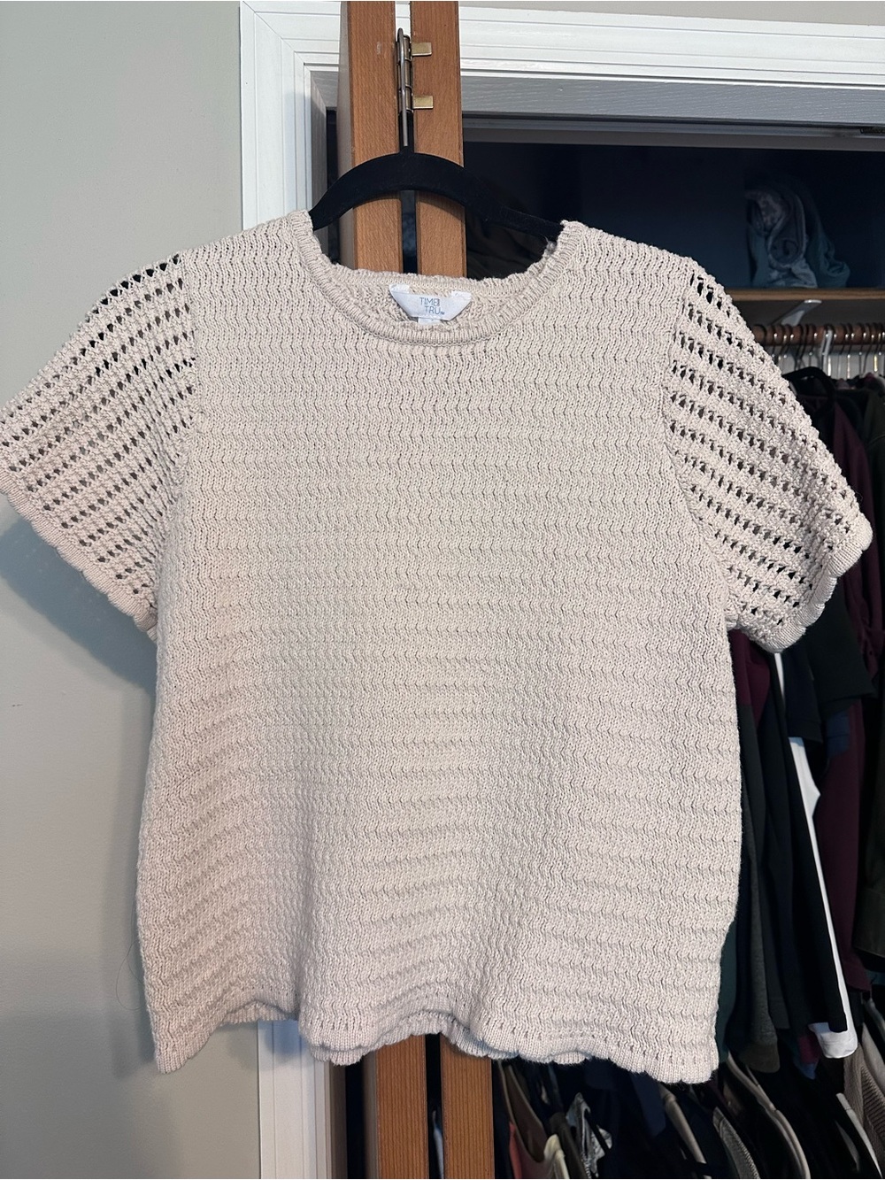 Time and Tru Cream Open-Weave Short Sleeve Pullover